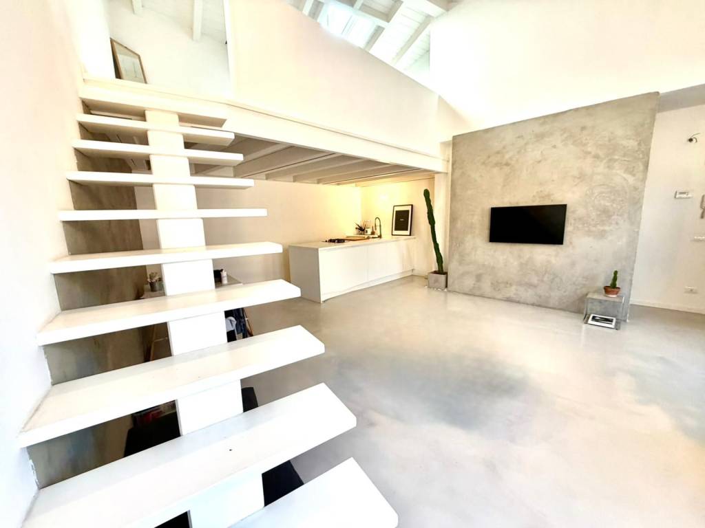 appartamento in vendita a Lurate Caccivio