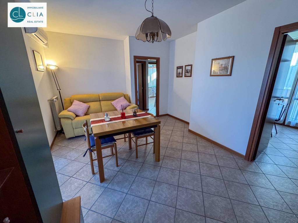 appartamento in vendita a Lurate Caccivio