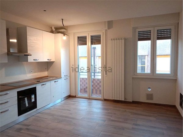 appartamento in vendita a Lurate Caccivio in zona Caccivio