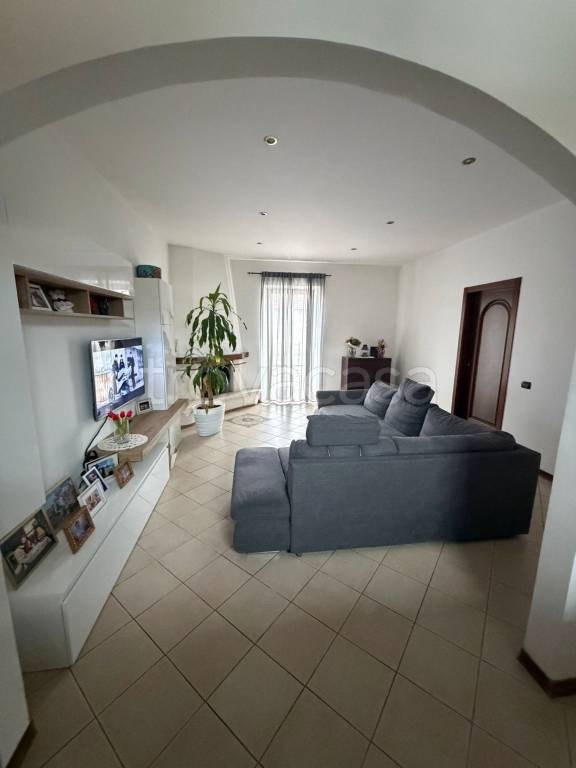 appartamento in vendita a Lurate Caccivio