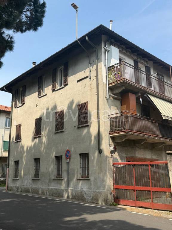 appartamento in vendita a Lurate Caccivio