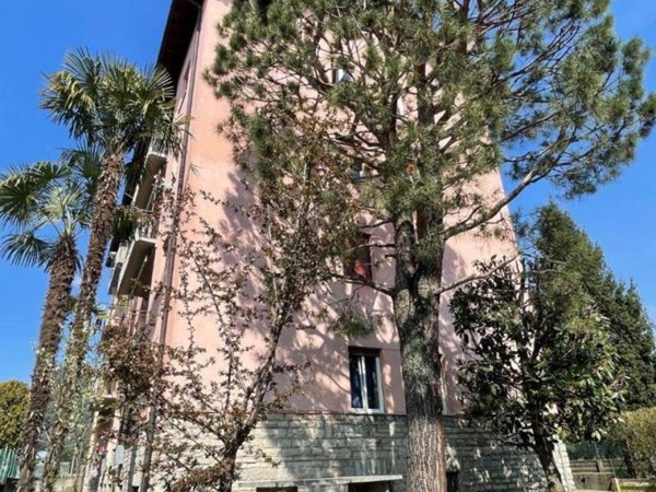 appartamento in vendita a Lurate Caccivio