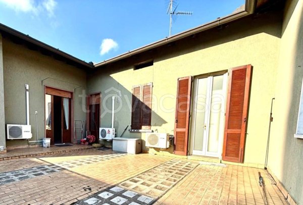 appartamento in vendita a Lurate Caccivio