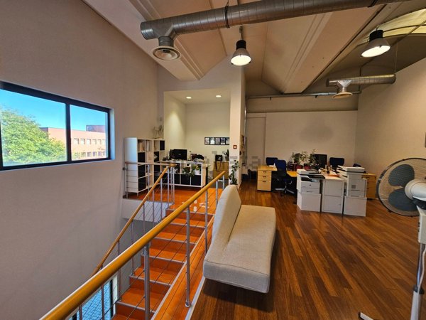 ufficio in vendita a Lurate Caccivio