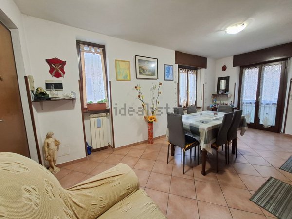 appartamento in vendita a Lurate Caccivio