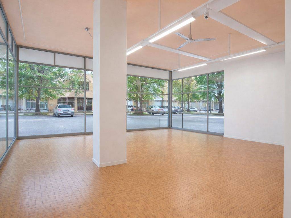 negozio in vendita a Lurate Caccivio