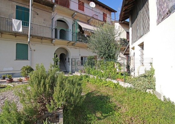 appartamento in vendita a Lurate Caccivio
