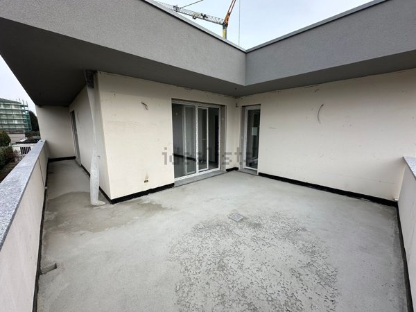 appartamento in vendita a Lurate Caccivio