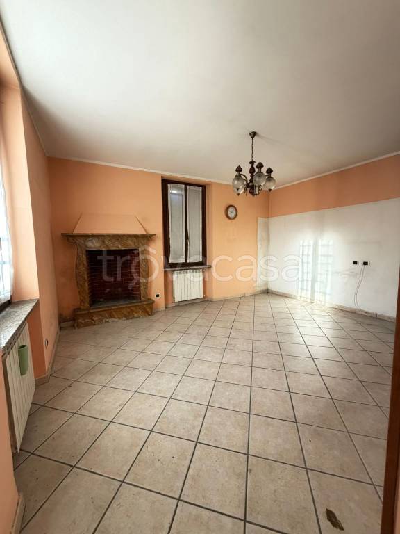 appartamento in vendita a Lurate Caccivio