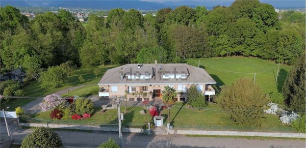 casa indipendente in vendita a Lurate Caccivio
