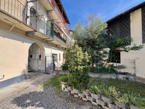 appartamento in vendita a Lurate Caccivio in zona Caccivio