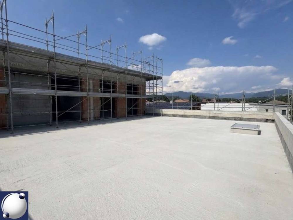 appartamento in vendita a Lurate Caccivio in zona Castello