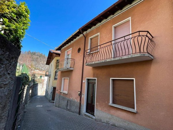 appartamento in vendita a Magreglio