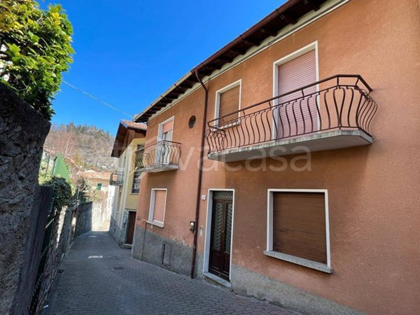 appartamento in vendita a Magreglio