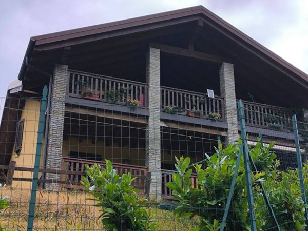 appartamento in vendita a Magreglio