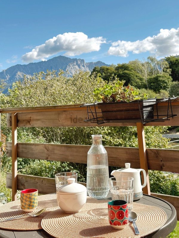 casa indipendente in vendita a Magreglio