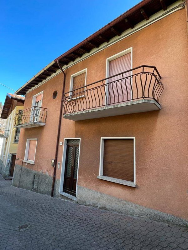 appartamento in vendita a Magreglio