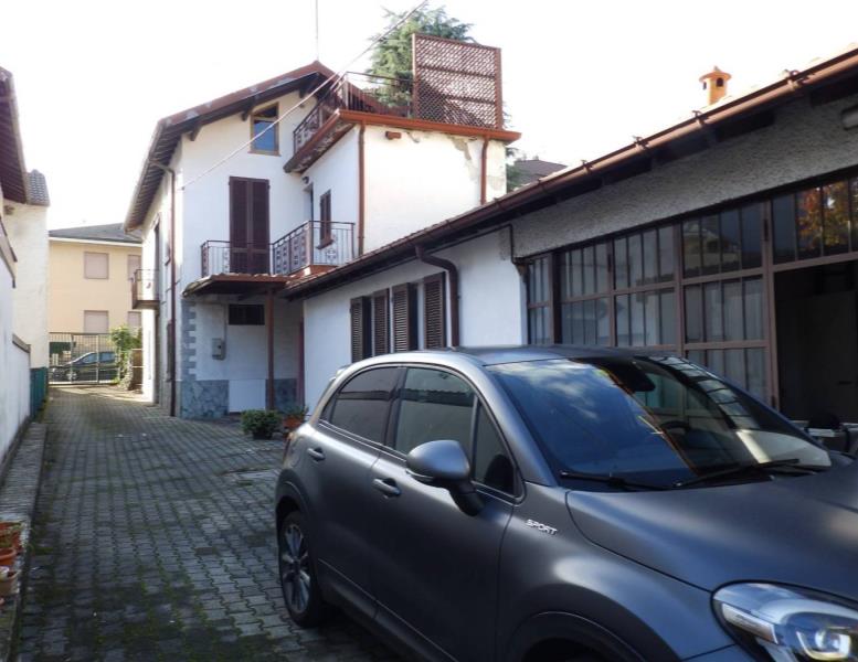 casa indipendente in vendita a Mariano Comense