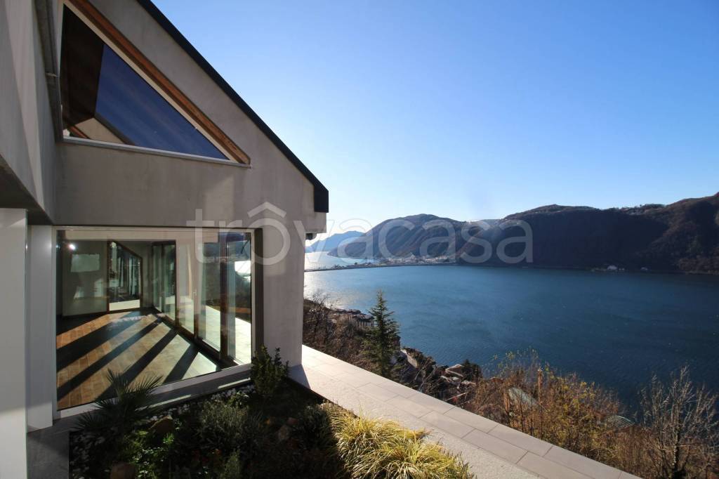 casa indipendente in vendita a Mariano Comense