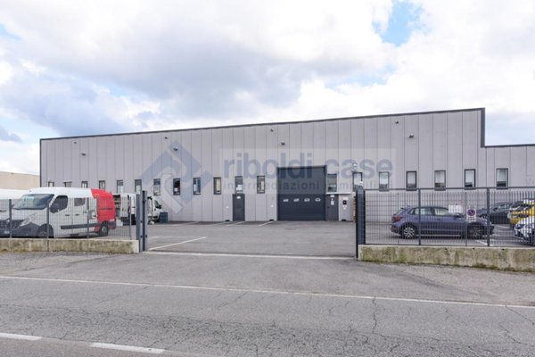 casa indipendente in vendita a Mariano Comense