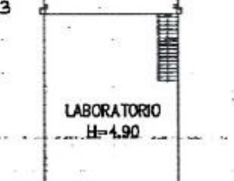 locale commerciale in vendita a Mariano Comense