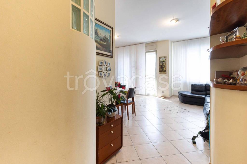 appartamento in vendita a Mariano Comense