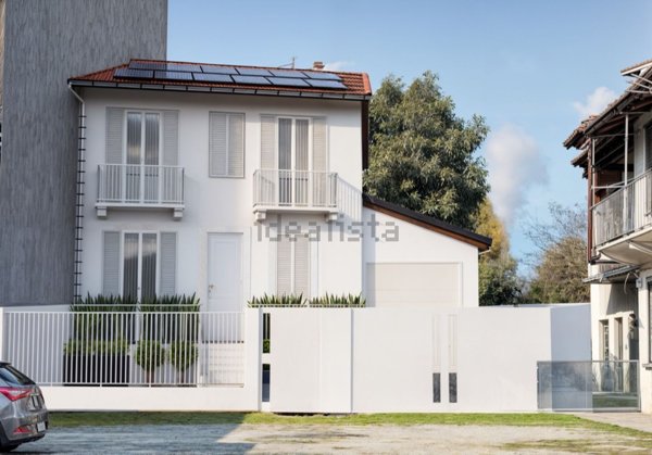 casa indipendente in vendita a Mariano Comense