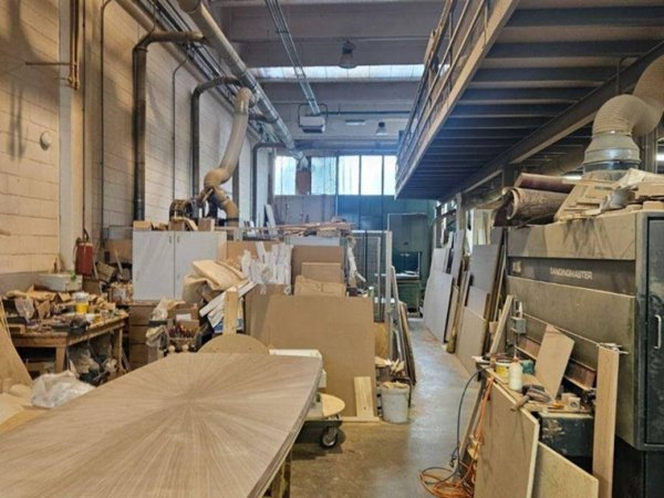 ufficio in vendita a Mariano Comense