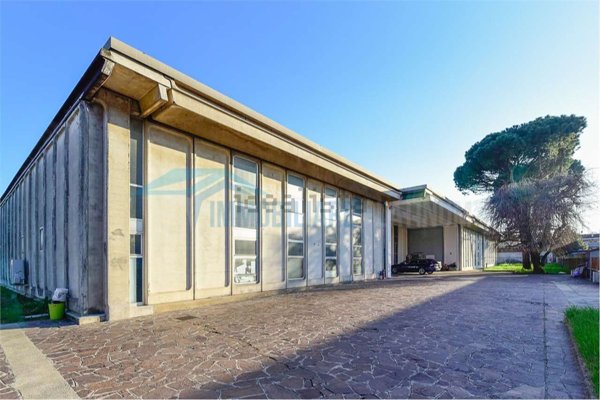 terreno edificabile in vendita a Mariano Comense