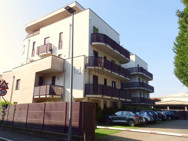 appartamento in vendita a Mariano Comense