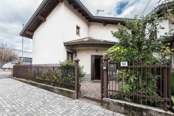 casa indipendente in vendita a Mariano Comense