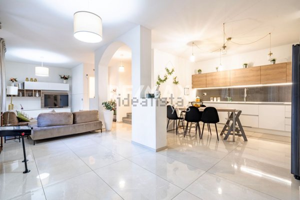 appartamento in vendita a Mariano Comense