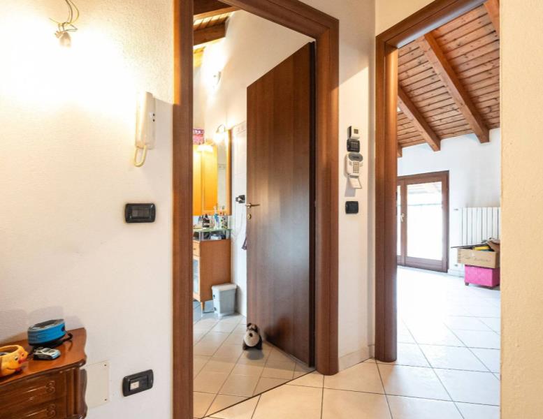 casa indipendente in vendita a Mariano Comense