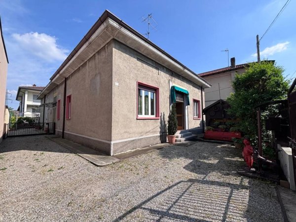 casa indipendente in vendita a Mariano Comense