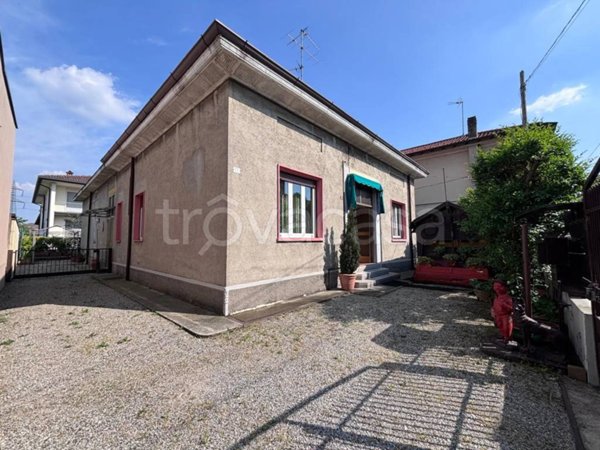 casa indipendente in vendita a Mariano Comense