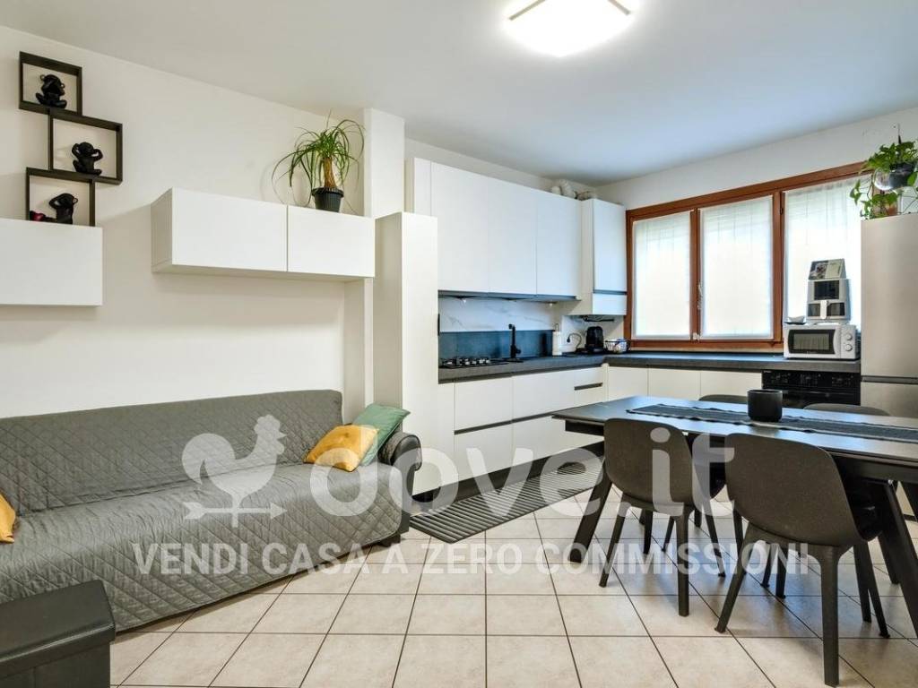 appartamento in vendita a Mariano Comense
