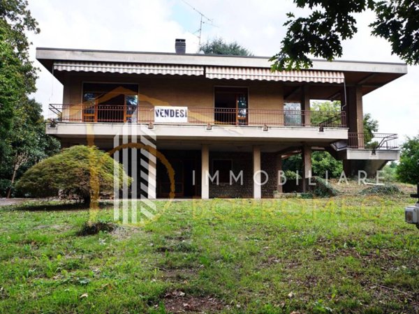 casa indipendente in vendita a Mariano Comense