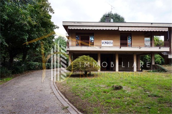 casa indipendente in vendita a Mariano Comense