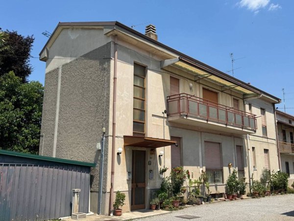 appartamento in vendita a Mariano Comense