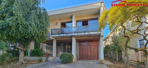 casa indipendente in vendita a Mariano Comense