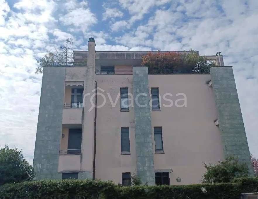 appartamento in vendita a Mariano Comense