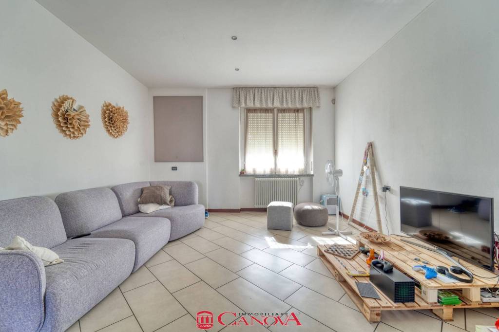 appartamento in vendita a Mariano Comense