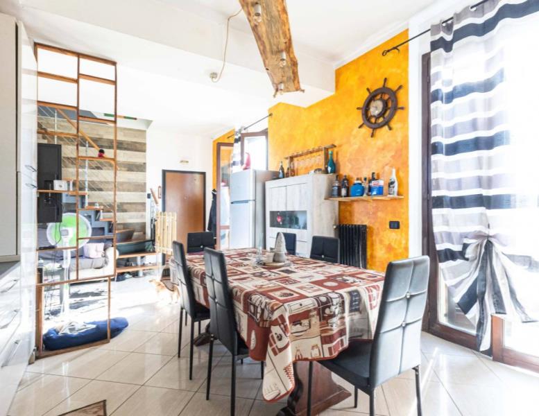 appartamento in vendita a Mariano Comense