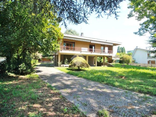 casa indipendente in vendita a Mariano Comense