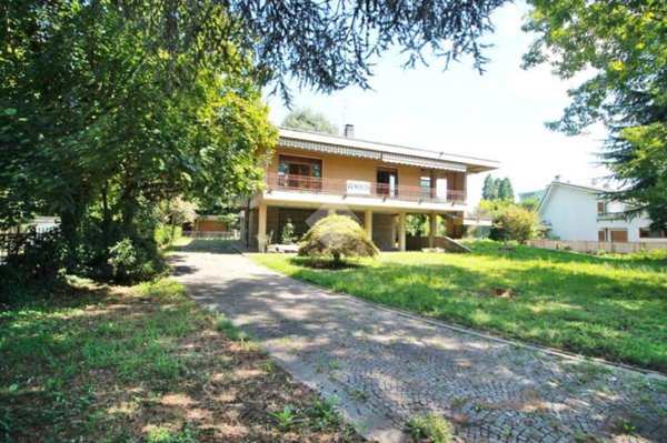 casa indipendente in vendita a Mariano Comense