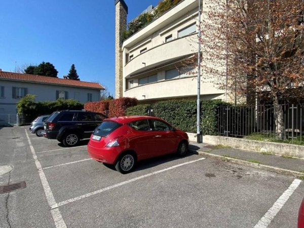 ufficio in vendita a Mariano Comense