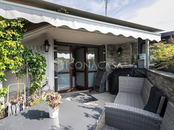 appartamento in vendita a Mariano Comense