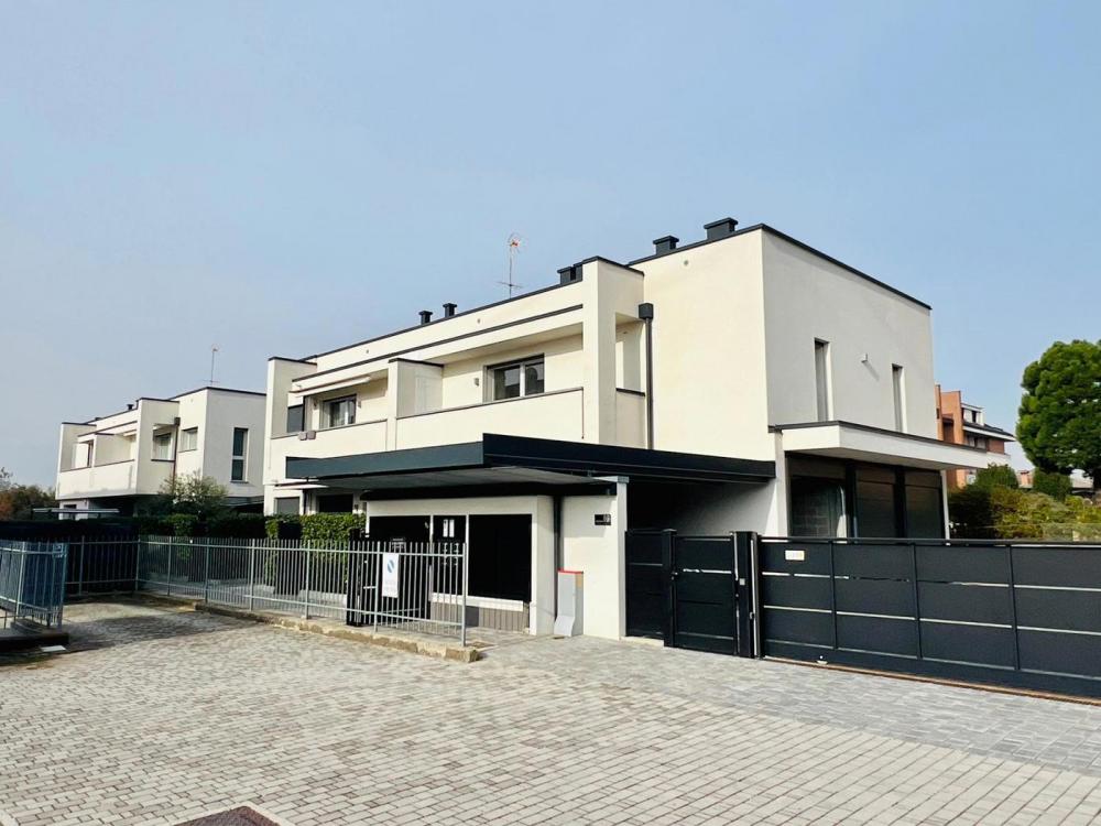 appartamento in vendita a Mariano Comense