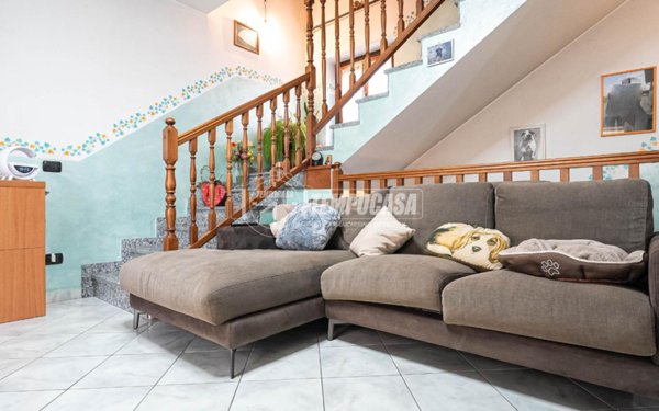 appartamento in vendita a Mariano Comense