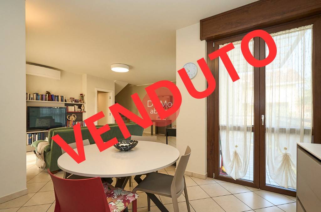 appartamento in vendita a Mariano Comense